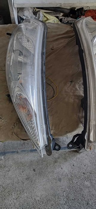 Фарове за Нисан juke