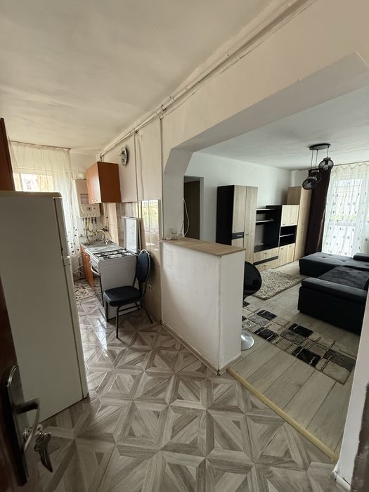 Vand apartament 2 camere traian vuia