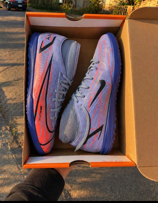 Adidasi de fotbal nike