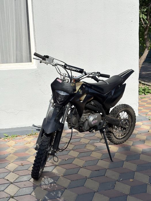 Продам пит байк 150 кубов