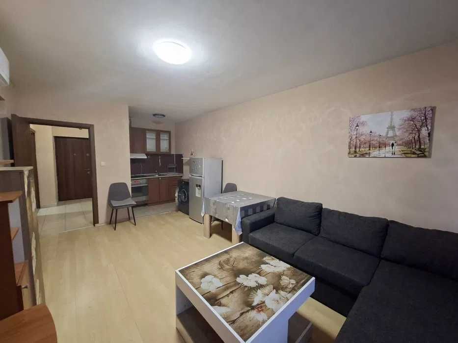 Дава се под наем Двустаен апартамент в София, Център - 70 кв.м за 575 € - Снимка #3