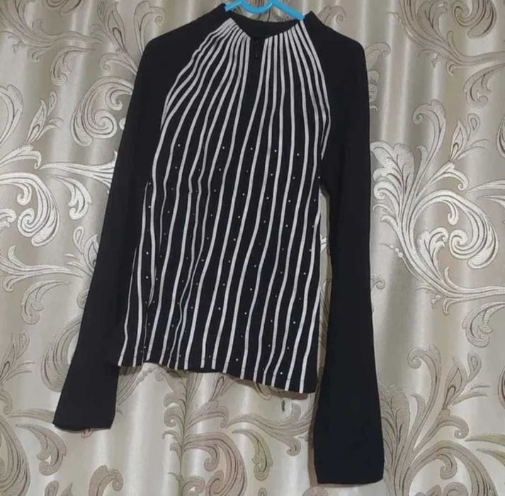 Bluza/ jachetă evenimente piele model ecologica cu pietricele