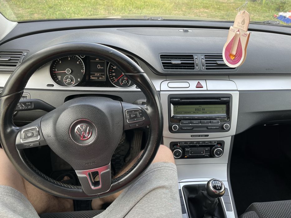 Volkswagen passat b6 2.0 TDI-CBDC