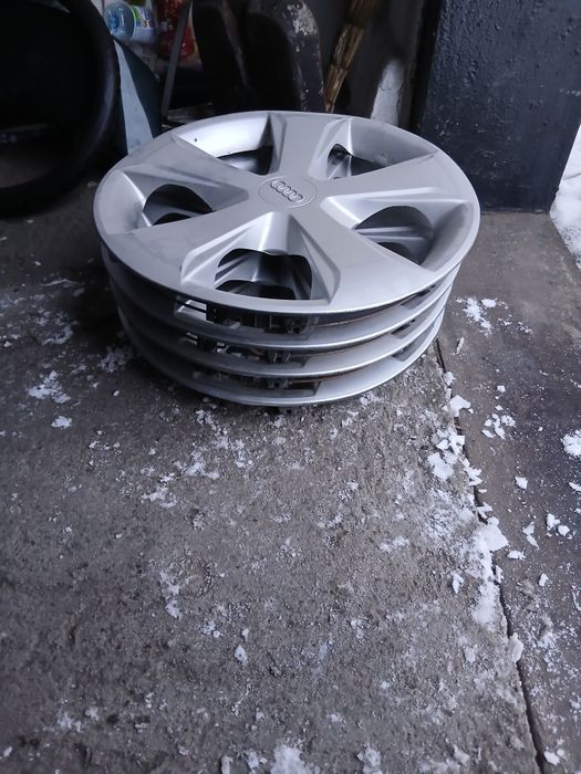 Комплект колпаков на ауди R15