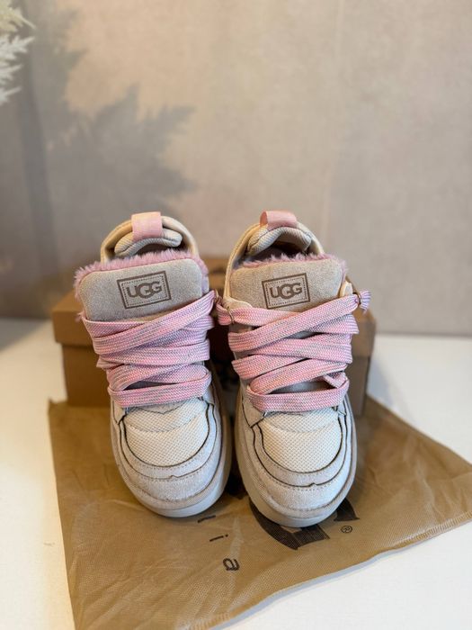 Adidasi UGG Lowmel roz