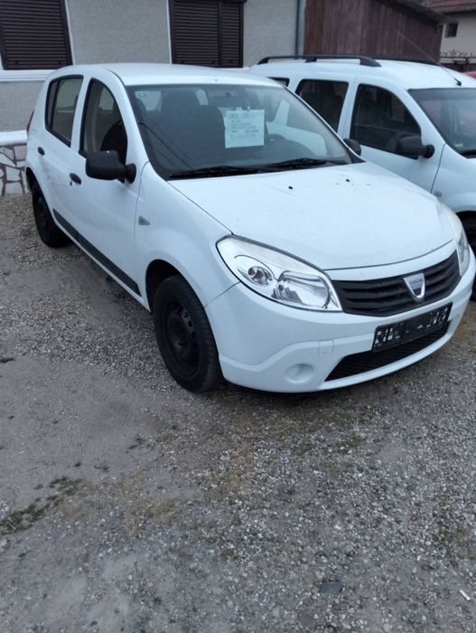 Dacia Sandero An 2009