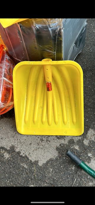 Лопата для снега