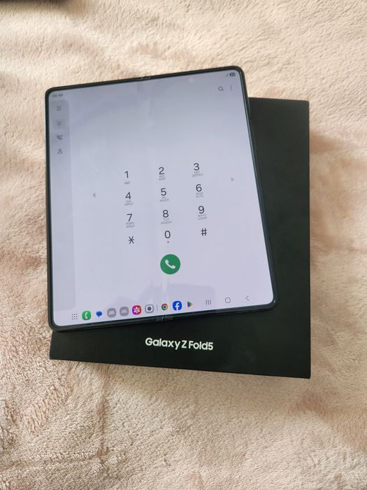 Samsung Galaxy Fold 5 Dual Sim