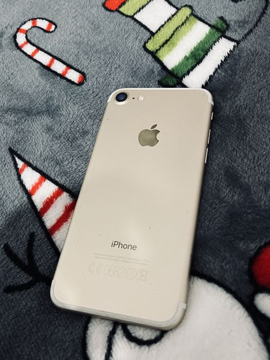 Iphone 7,32гб,емкость 72.