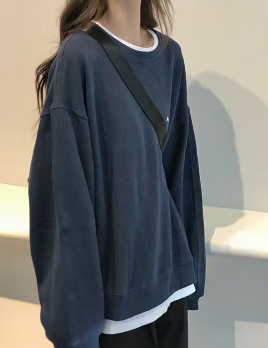 Свитер- свитшот футболки с принтом