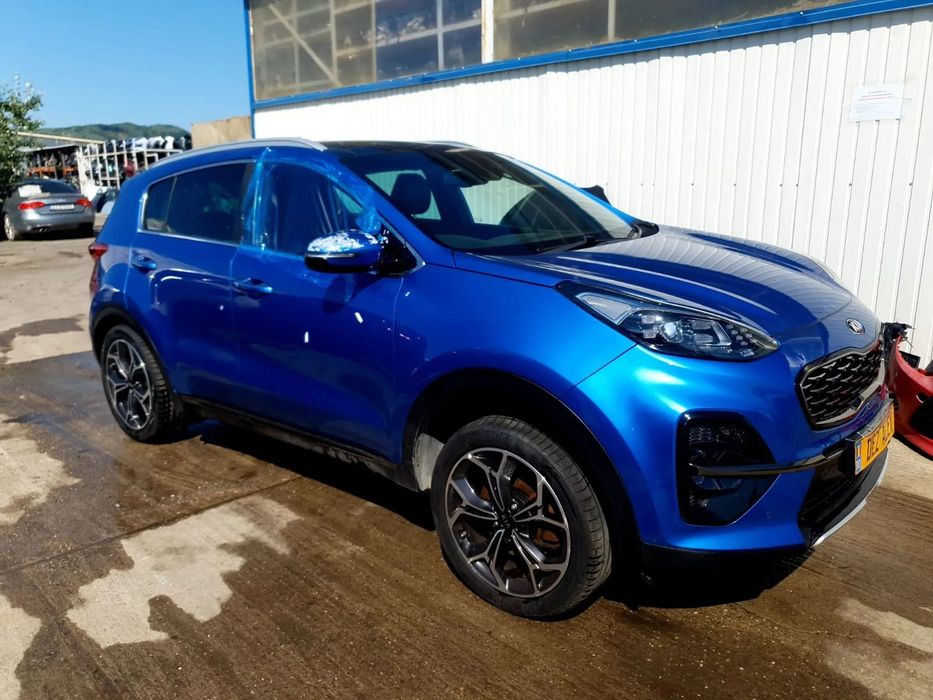 Dezmembrez Kia Sportage 1.6Crdi Hybrid 2021