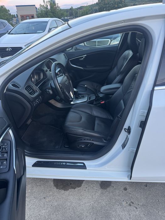Volvo V40 AUTOMAT 2.0diesel