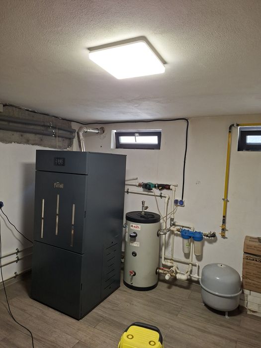 Centrala peleti Ferroli Biopellet 30 kw