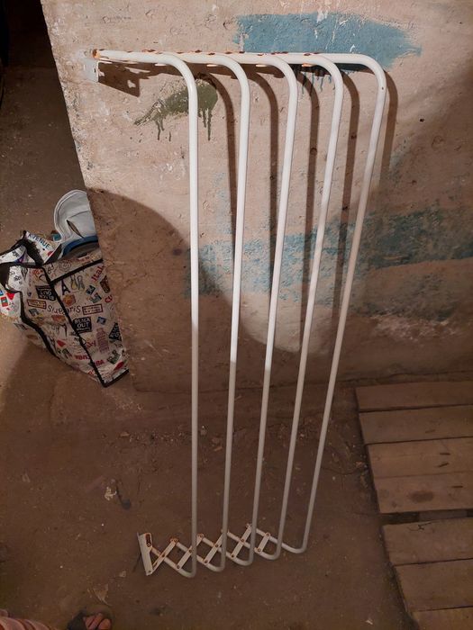 Продам вешалки и обувницы