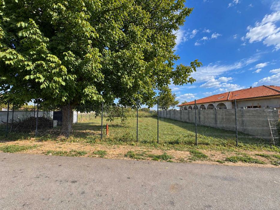 Teren intravilan Falastoaca 540 mp | 20 km București | Curent trifazic + apă | Asfalt | 2 deschideri