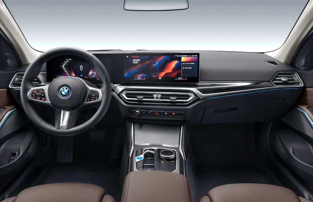 Bmw 1 3 35L pod zakaz