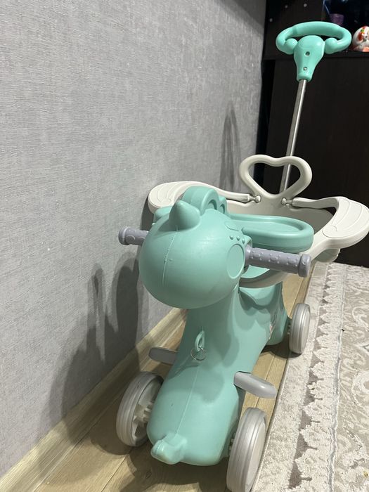 Детская каталка, игрушка