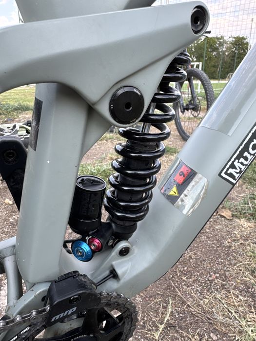 Cube 215 29 L DH ГАРАНЦИЯ