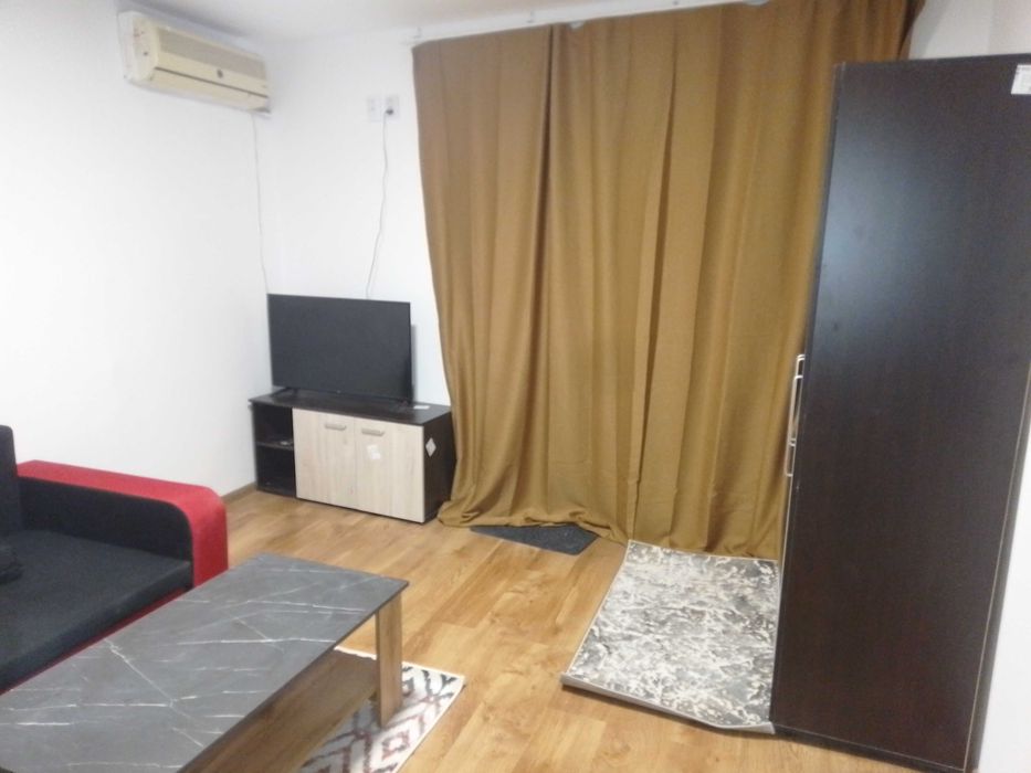 Vand Apartament 2 Camere Decomandat 60mp Strehaia Zona Centrala