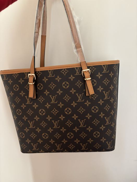 LV модерна чанта