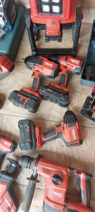 Vând scule  hilti