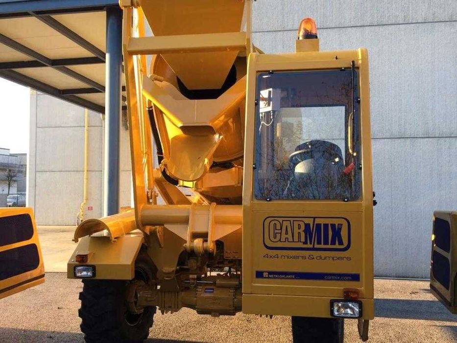 CARMIX 2.5 самозагружающиеся миксер