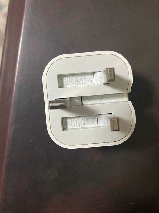Адаптер Apple IPhone A2344 20w