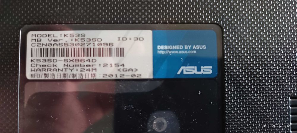 Продавам запазен лаптоп ASUS