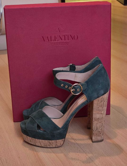 Valentino Garavani оригинални дамски сандали