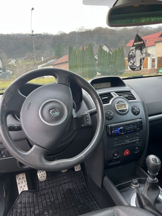 Renault Megan Cabrio 2.0 L