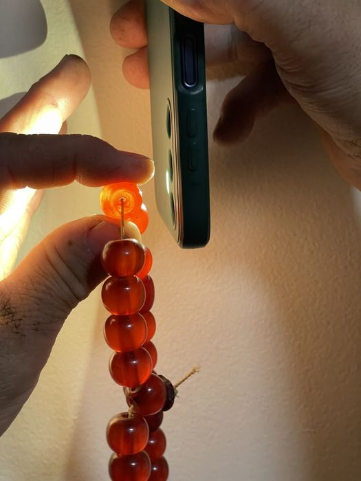 Кехлибарена броеница.