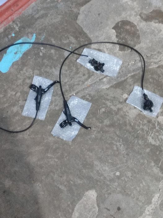 Продам тормоза avid elexir