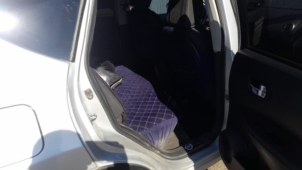 Продам автомашину Nissan