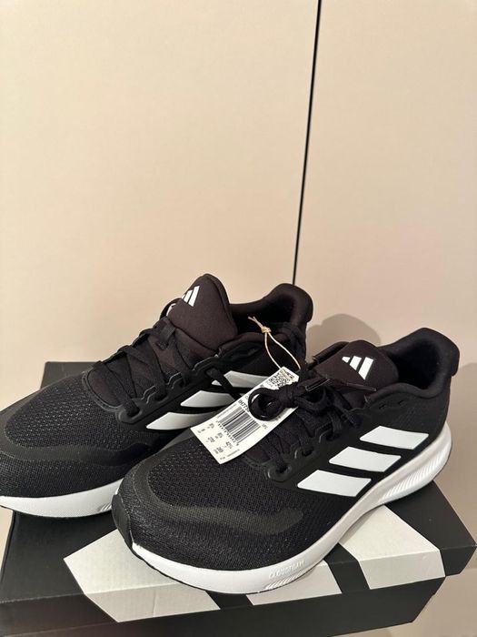 Обувь адидас оригинал