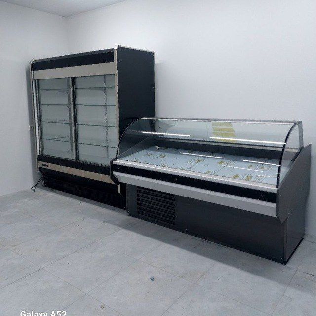 Витрина холодильник