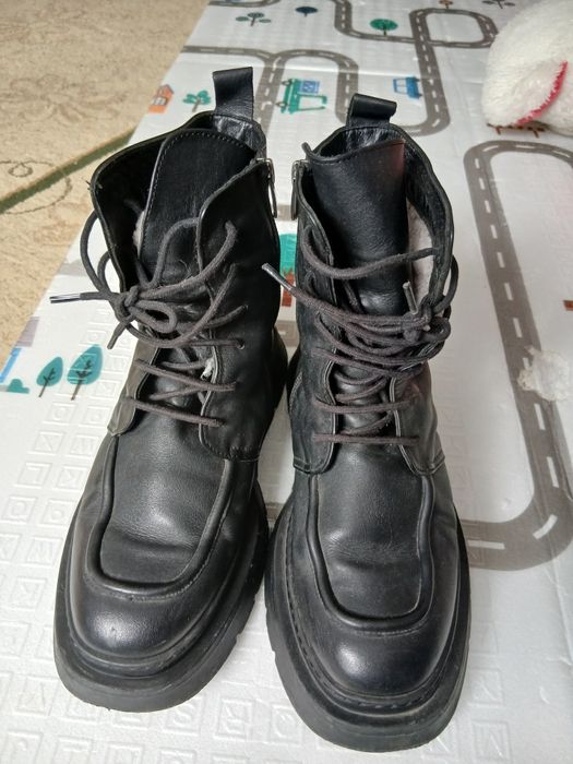 Продам зимние сапоги 40 размер