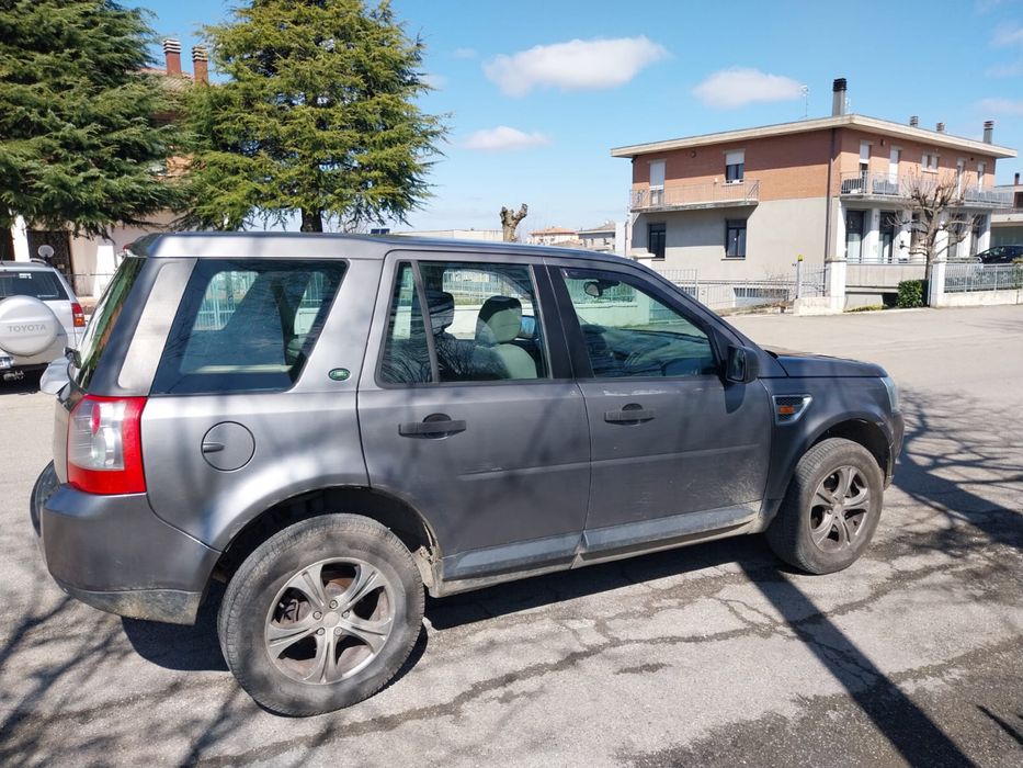 На Части Land Rover Freelander 2.2d-160к.с.!