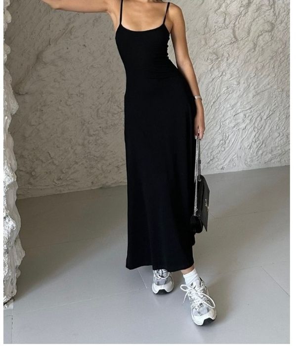 Продам дешово платье размер 44 46