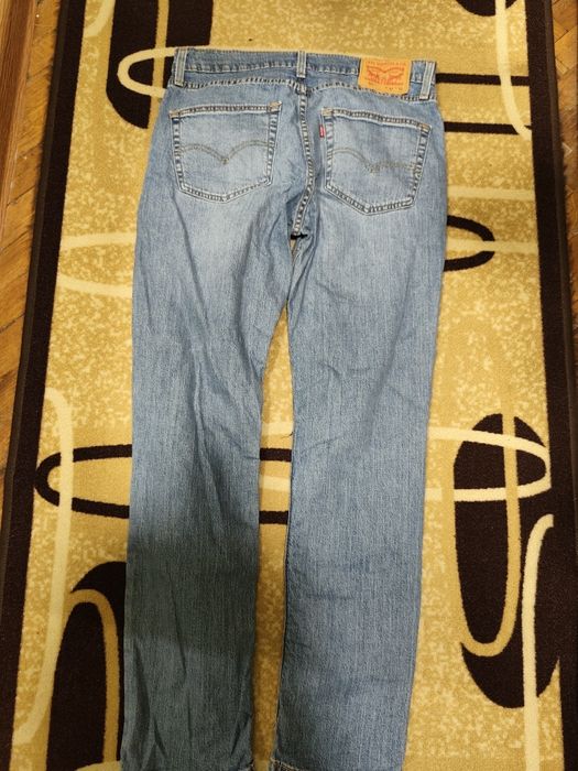 Мъжки нови дънки