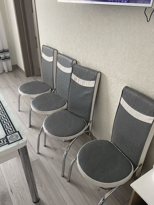 Стол 90к очень хороший качество