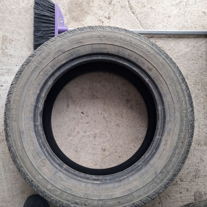 Продам шины на 16