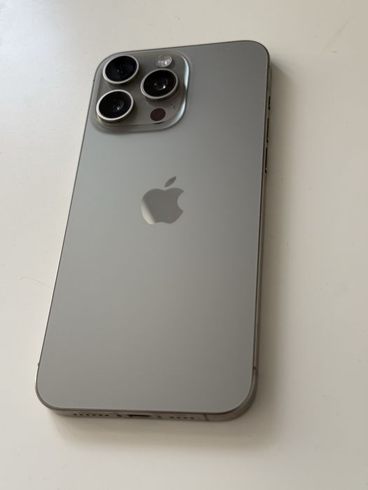 Iphone 15pro max 256 gb