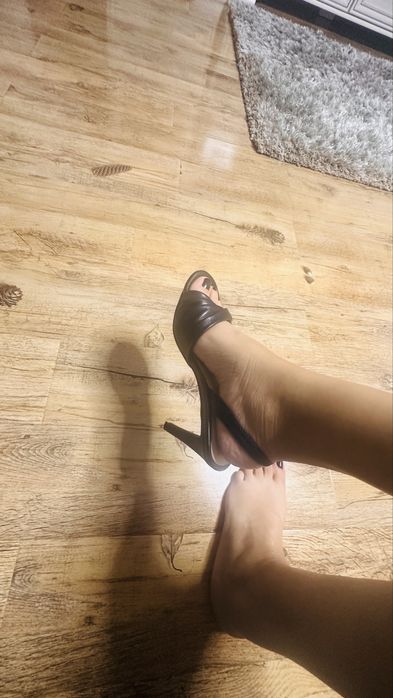 Sandale , piele naturala noi