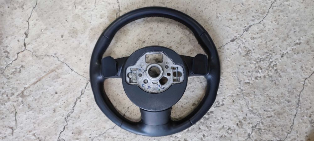 Волан три лъча от Audi A4 A5 Q5 A6 Ауди А6 А5 А4 C7 4g0880201