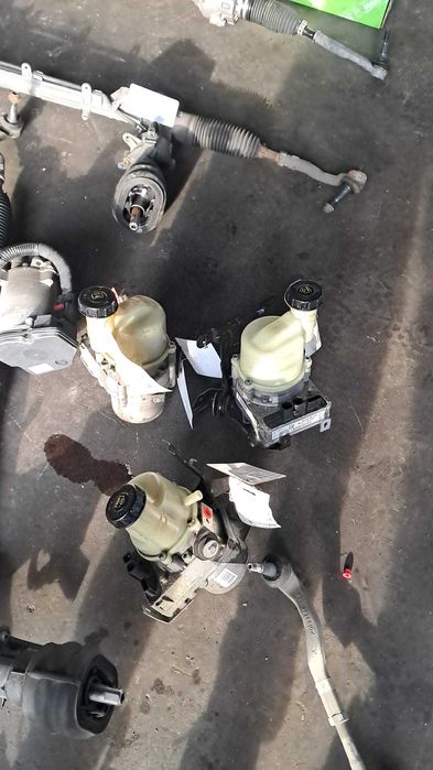 pompa servo Dacia Logan cod 491108089R