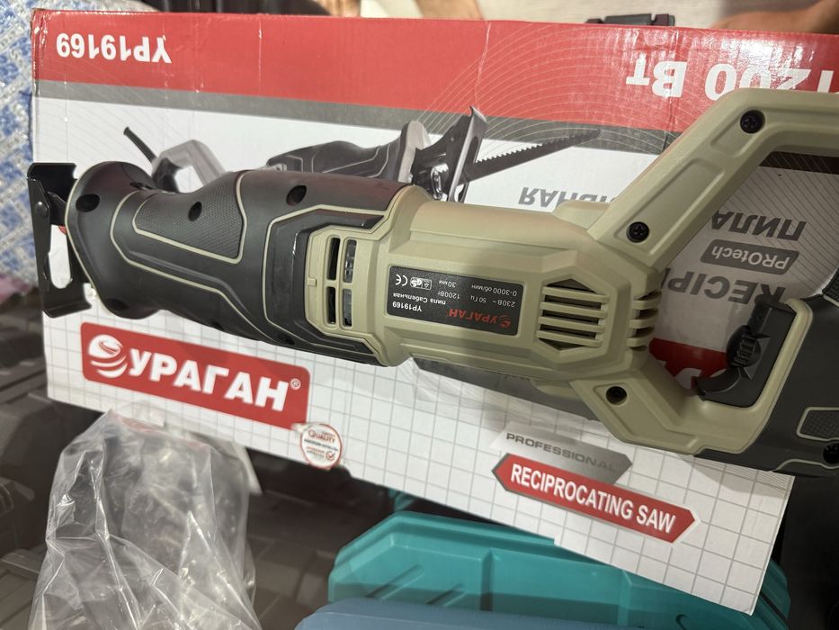 Сабельная пила фирмы ураган