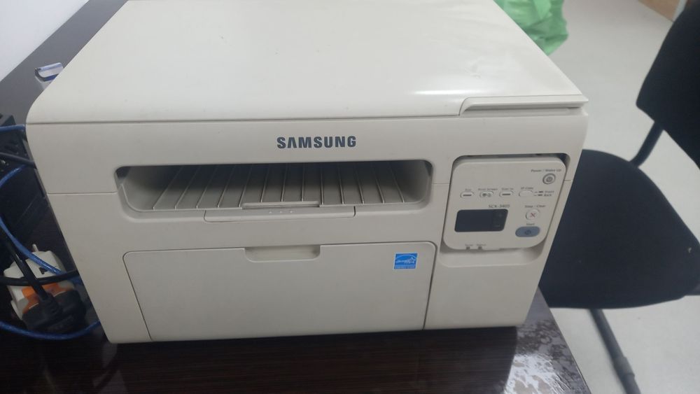 Продается принтер черно белый