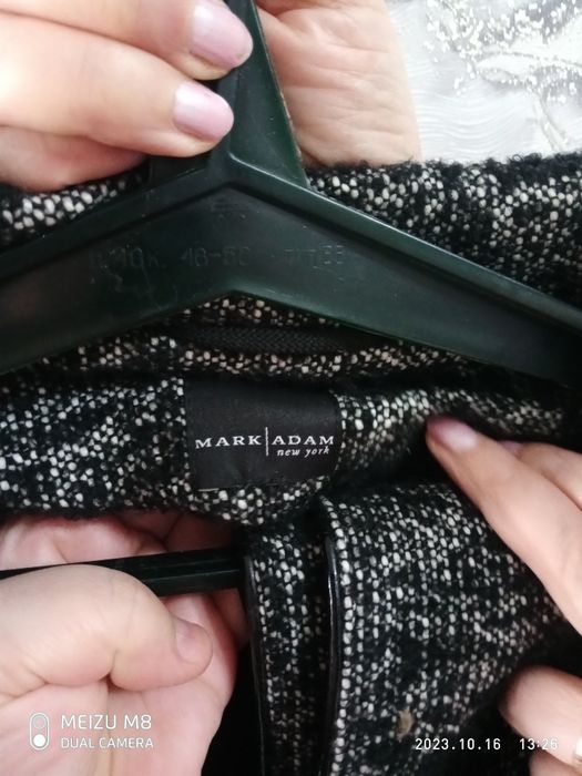 продам женское пальто