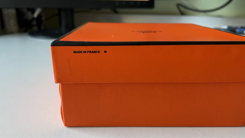 Curea Hermes barbati