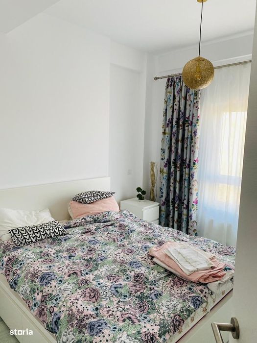 Apartament cu 3 camere+boxa, Otopeni